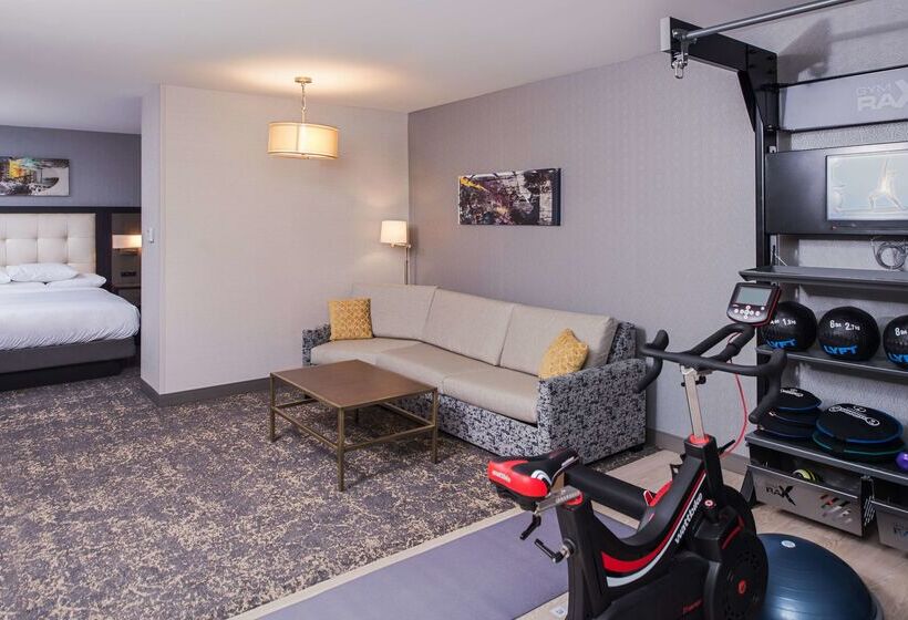 فندق Doubletree By Hilton Utica