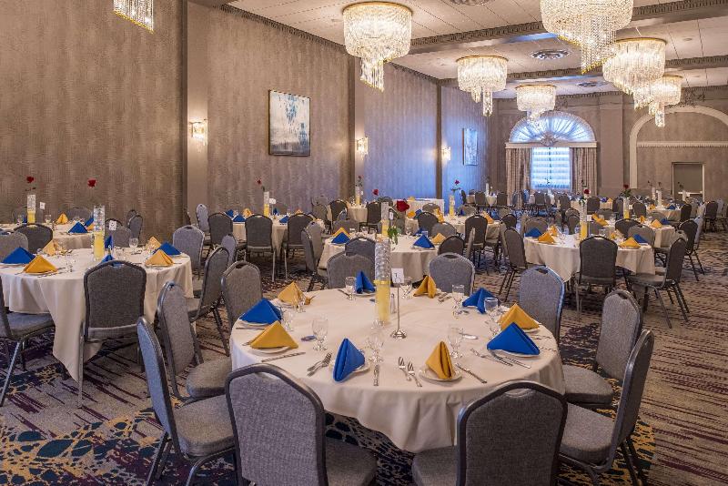 فندق Doubletree By Hilton Utica