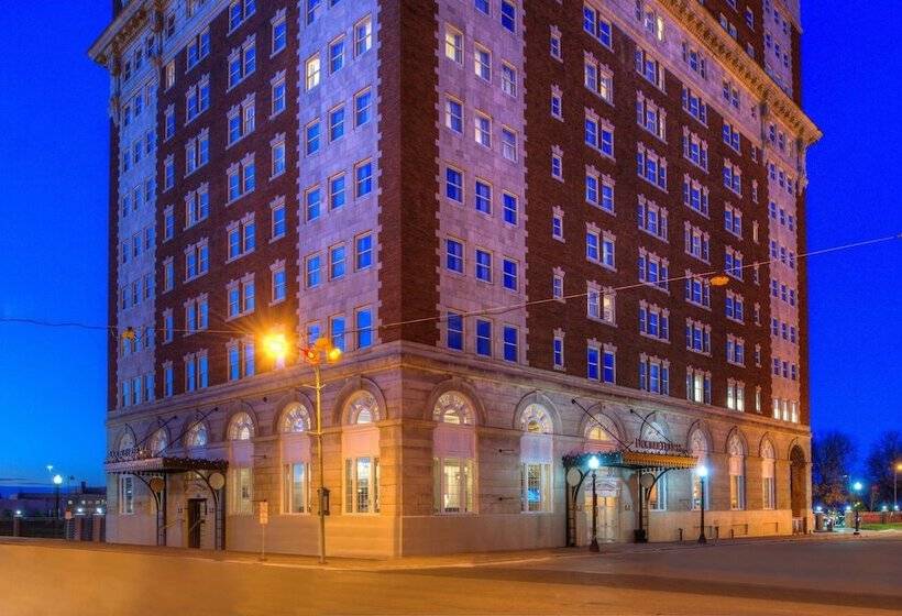 فندق Doubletree By Hilton Utica