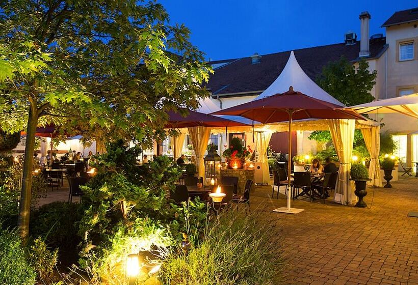 酒店 Du Domaine De La Grange De Conde