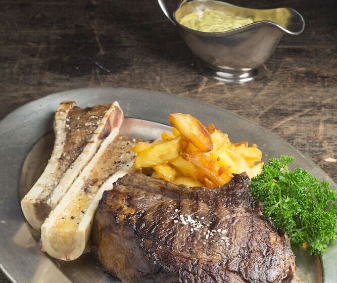 酒店 Du Domaine De La Grange De Conde