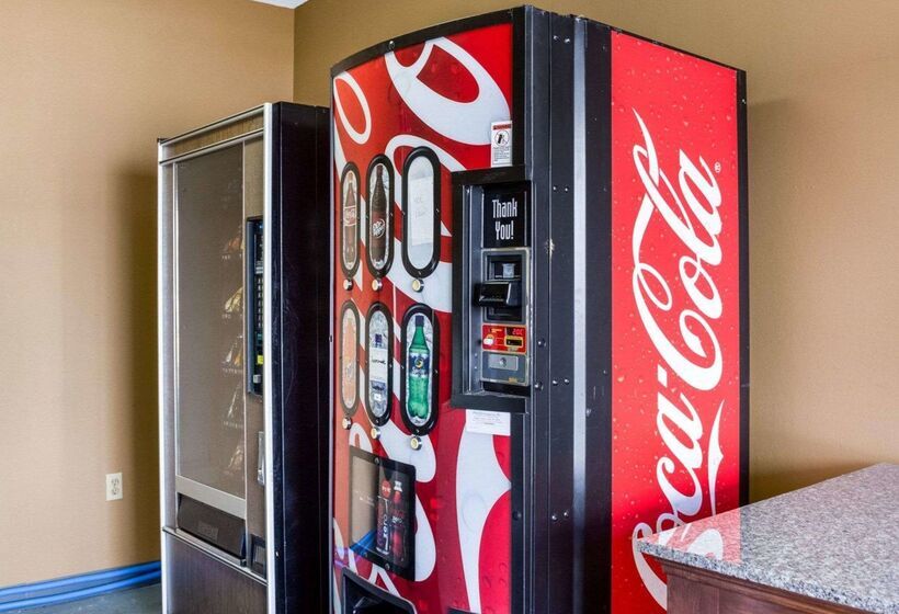 هتل Econo Lodge By Choice Greenville