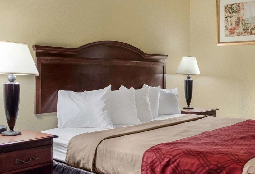 هتل Econo Lodge By Choice Greenville