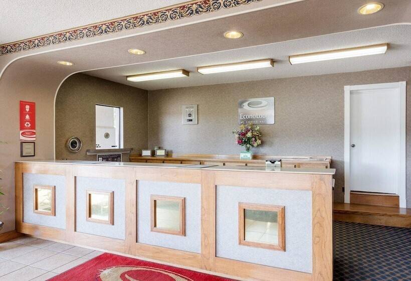 فندق Econo Lodge Grenada