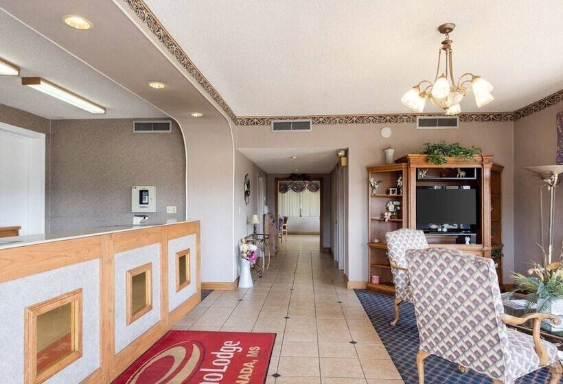 فندق Econo Lodge Grenada