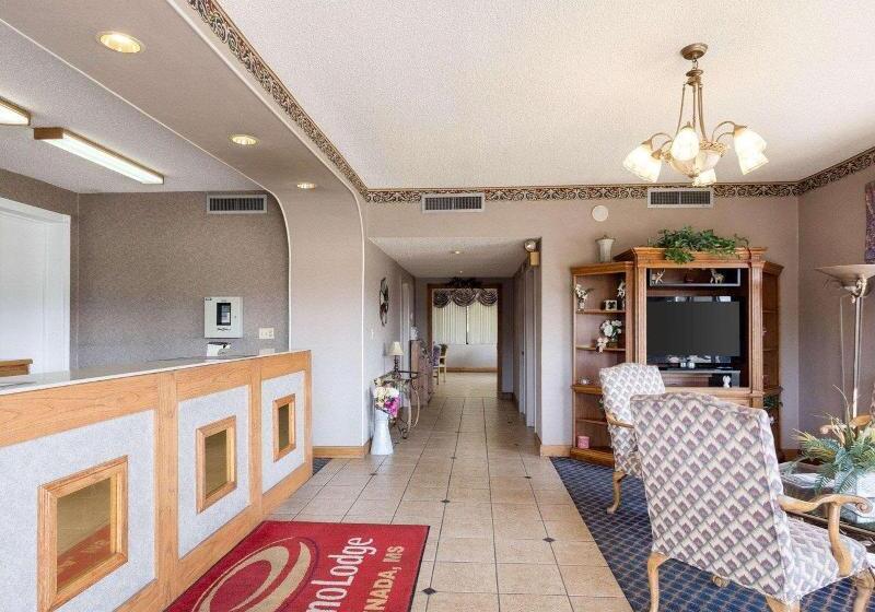 فندق Econo Lodge Grenada