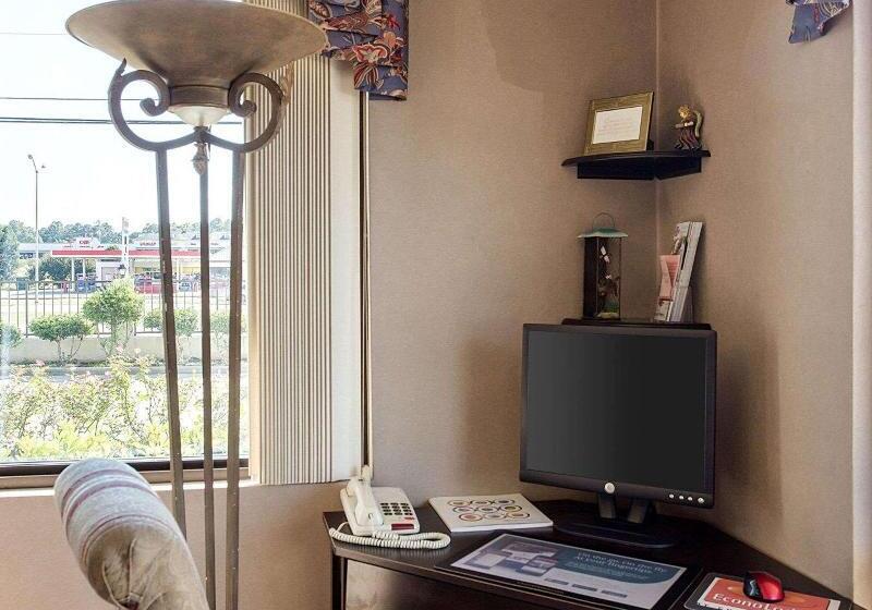 فندق Econo Lodge Grenada