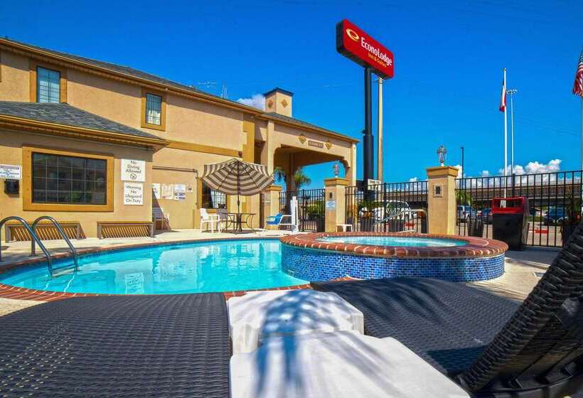 فندق Econo Lodge Inn & Suites Corpus Christi