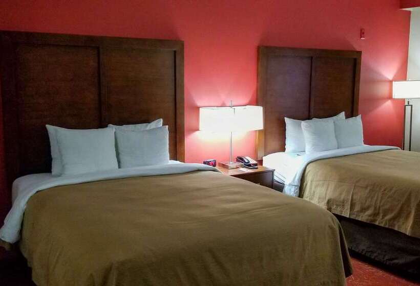 בית מלון כפרי Econo Lodge Inn & Suites East Houston I10