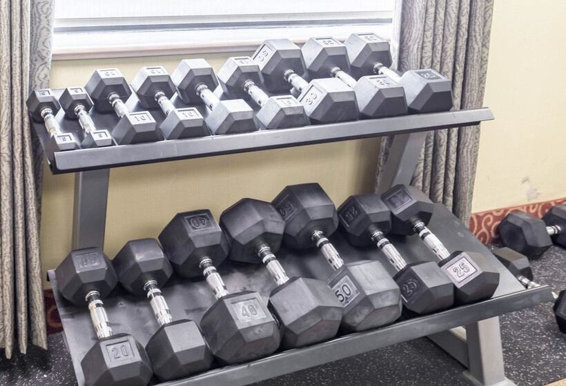 هتل Econo Lodge Inn & Suites East Houston I10