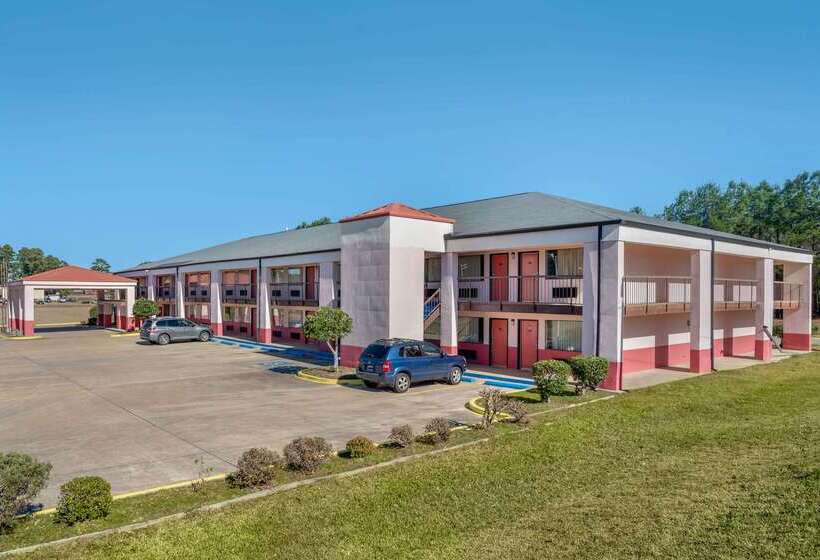 فندق Econo Lodge Inn And Suites