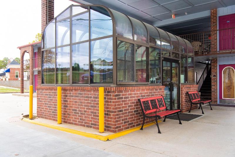 فندق Express Inn Eureka Springs