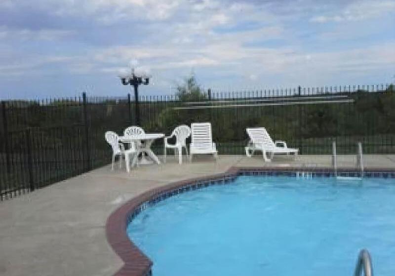 فندق Express Inn Eureka Springs