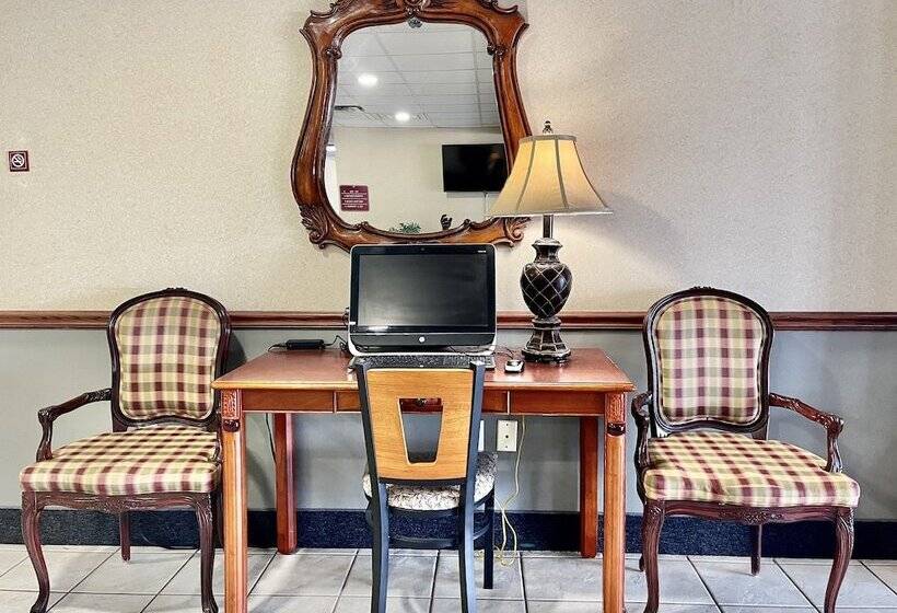 فندق Fairbridge Inn & Suites Cleburne