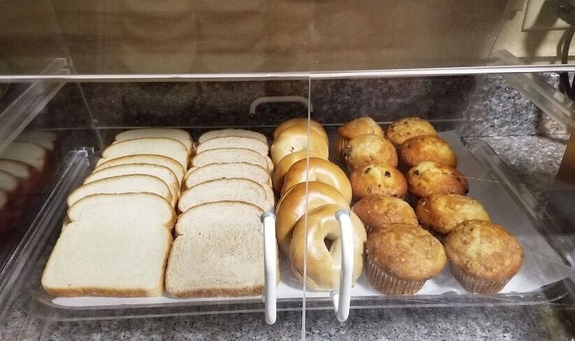 فندق Fairbridge Inn & Suites Cleburne