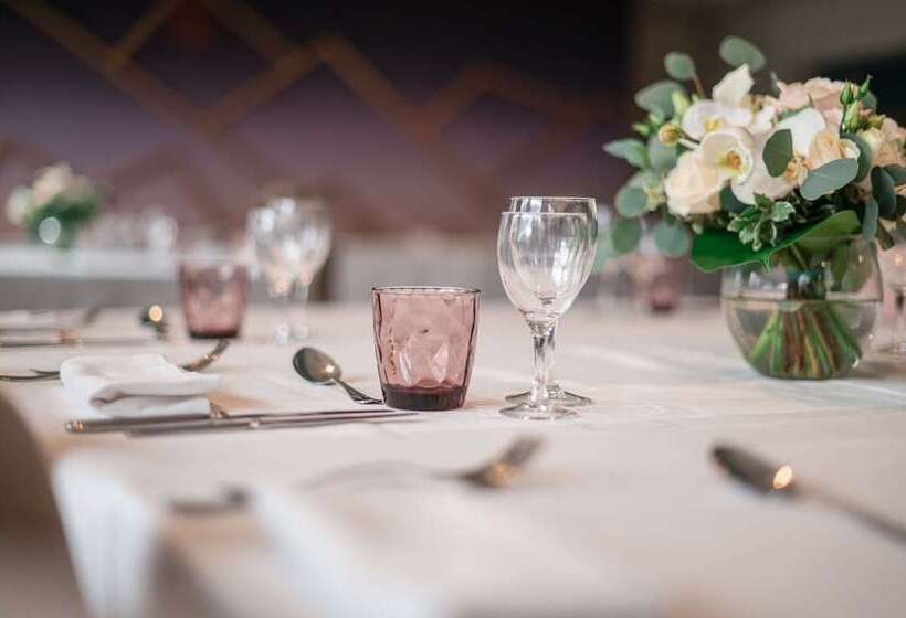 Golden Tulip Aix Les Bains   Hotel & Spa