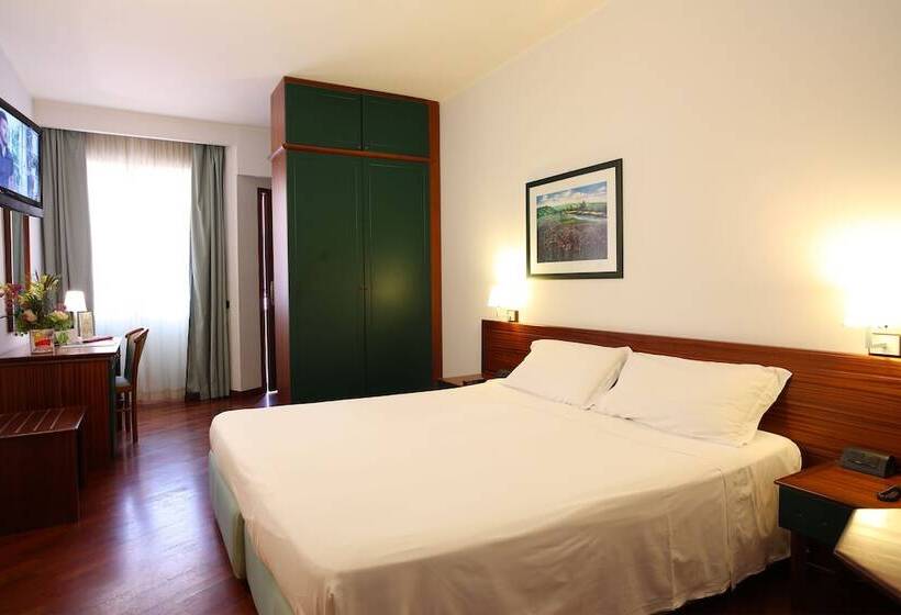 בית מלון כפרי Grande Albergo Maugeri