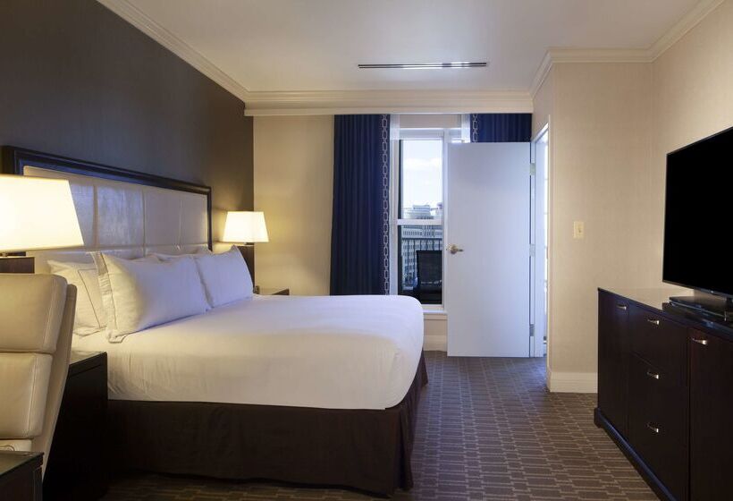 Отель Hilton Alexandria Old Town