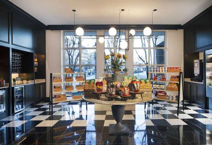 Отель Hilton Alexandria Old Town