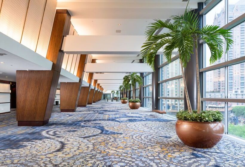 בית מלון כפרי Hilton Americashouston