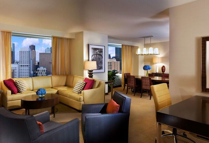 בית מלון כפרי Hilton Americashouston