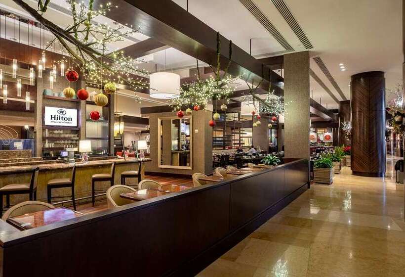 בית מלון כפרי Hilton Americashouston