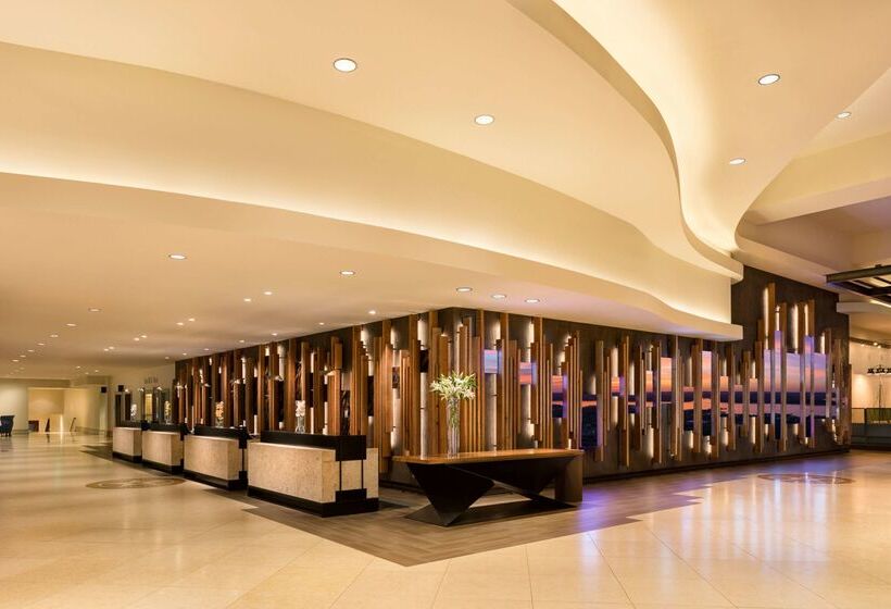 Отель Hilton Austin