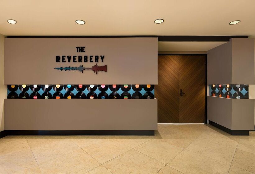 Отель Hilton Austin