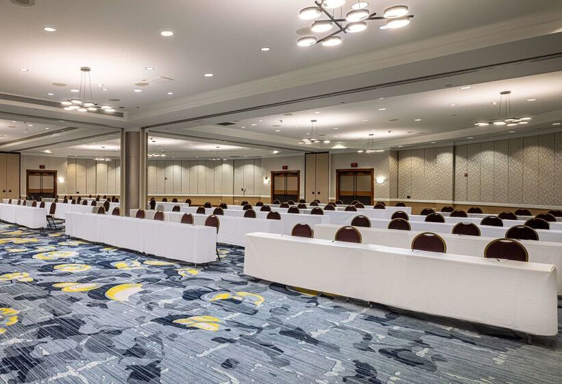 فندق Hilton Austin Airport