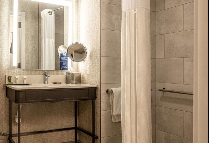 فندق Hilton Austin Airport