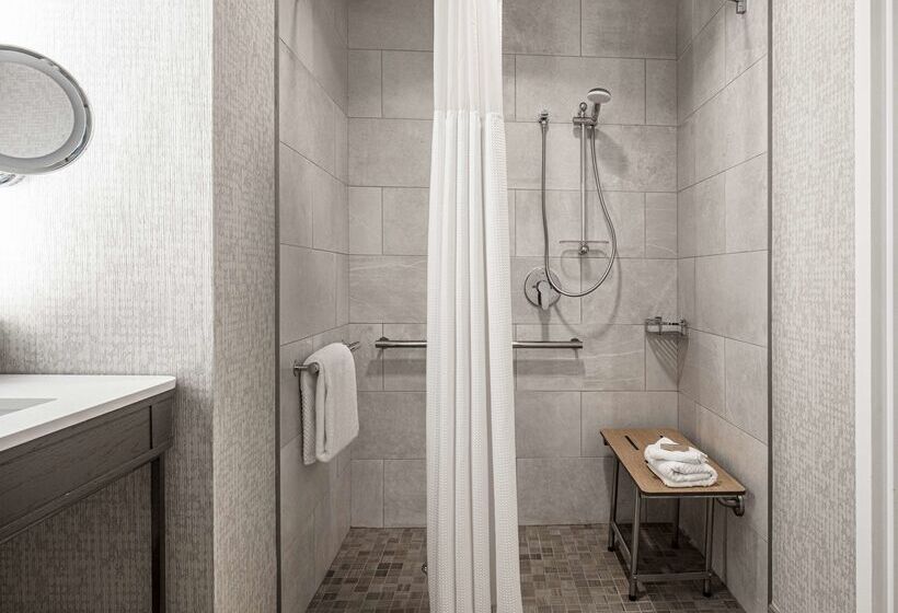 فندق Hilton Austin Airport