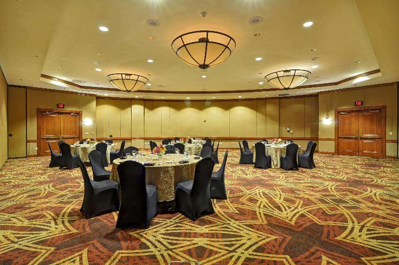 فندق Hilton Austin Airport