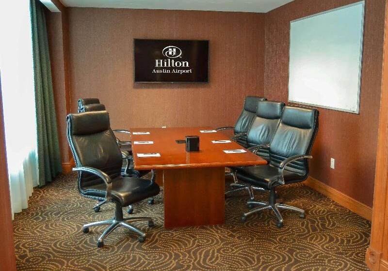 فندق Hilton Austin Airport