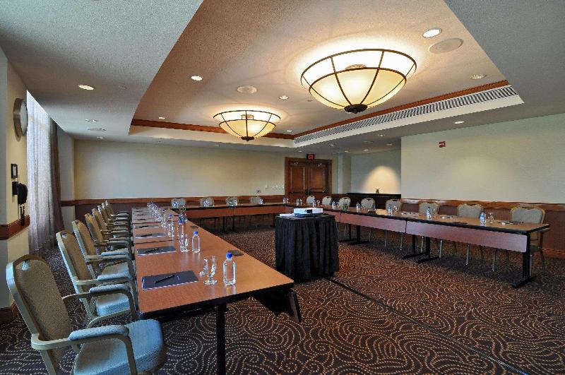 فندق Hilton Austin Airport