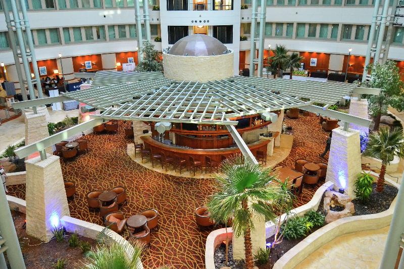 فندق Hilton Austin Airport