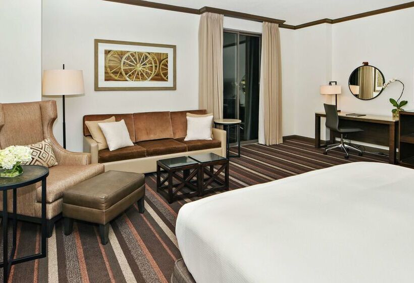 בית מלון כפרי Hilton Dallas/park Cities