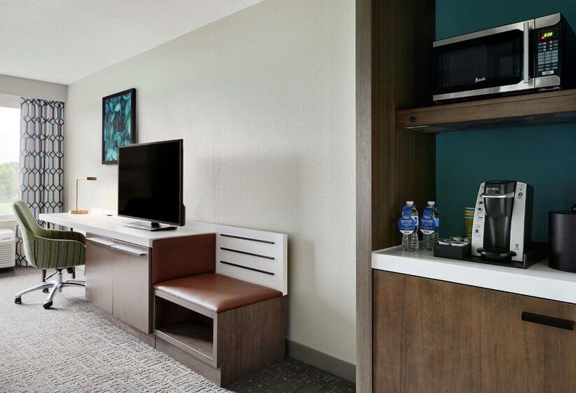 فندق Hilton Garden Inn Cincinnati Northeast