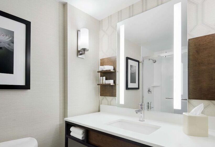 فندق Hilton Garden Inn Cincinnati Northeast