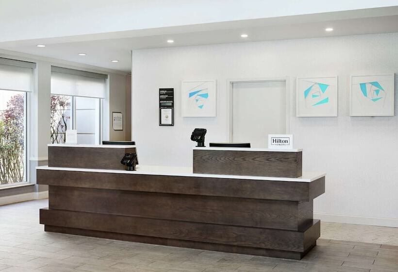 فندق Hilton Garden Inn Cincinnati Northeast