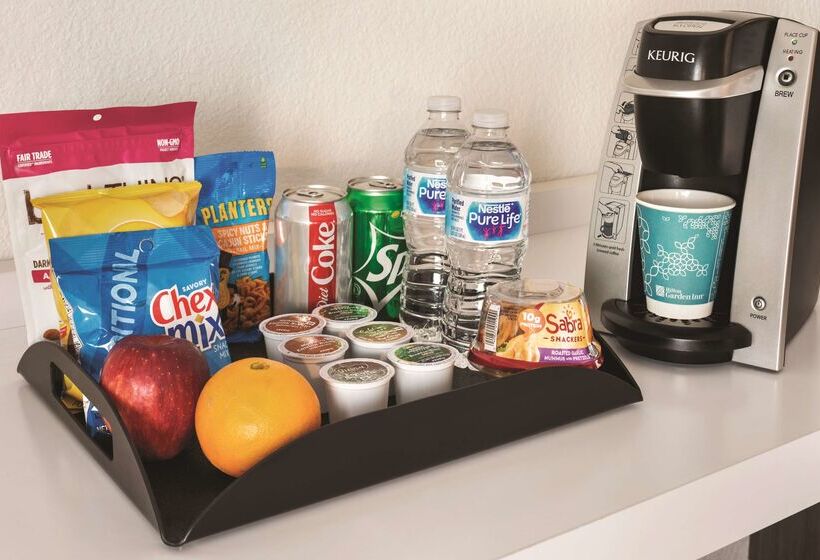 هتل Hilton Garden Inn Fort Wayne