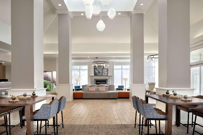 هتل Hilton Garden Inn Fort Wayne