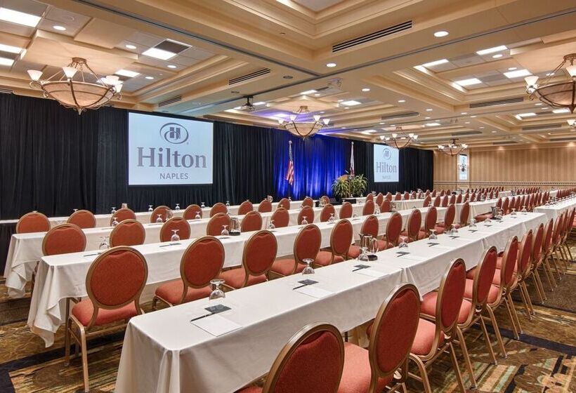 فندق Hilton Naples