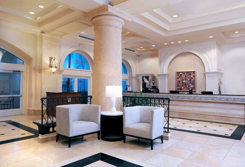 فندق Hilton Naples