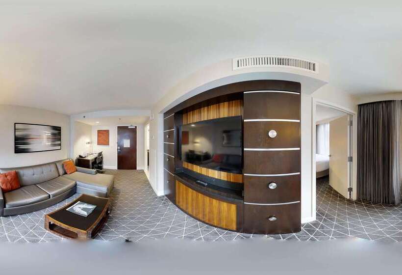 هتل Hilton Nashville Downtown