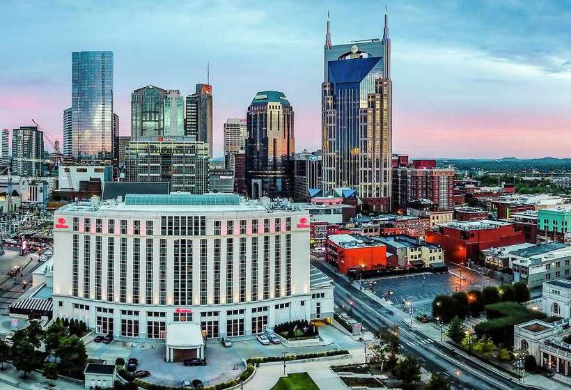 هتل Hilton Nashville Downtown