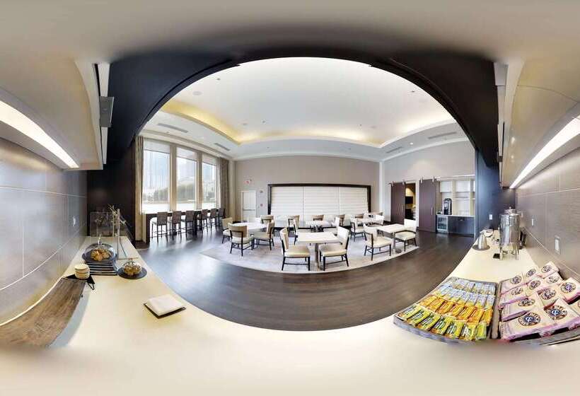 هتل Hilton Nashville Downtown