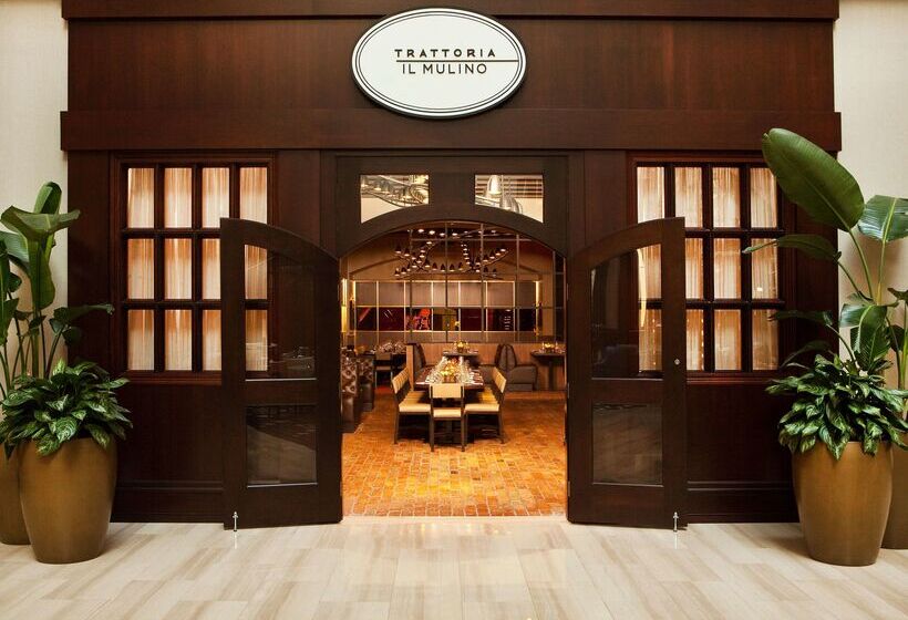 هتل Hilton Nashville Downtown