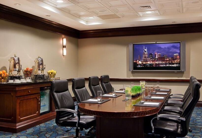 هتل Hilton Nashville Downtown