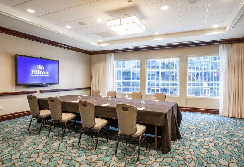 هتل Hilton Nashville Downtown