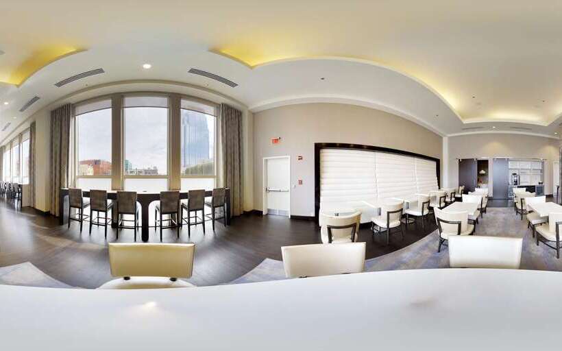 هتل Hilton Nashville Downtown